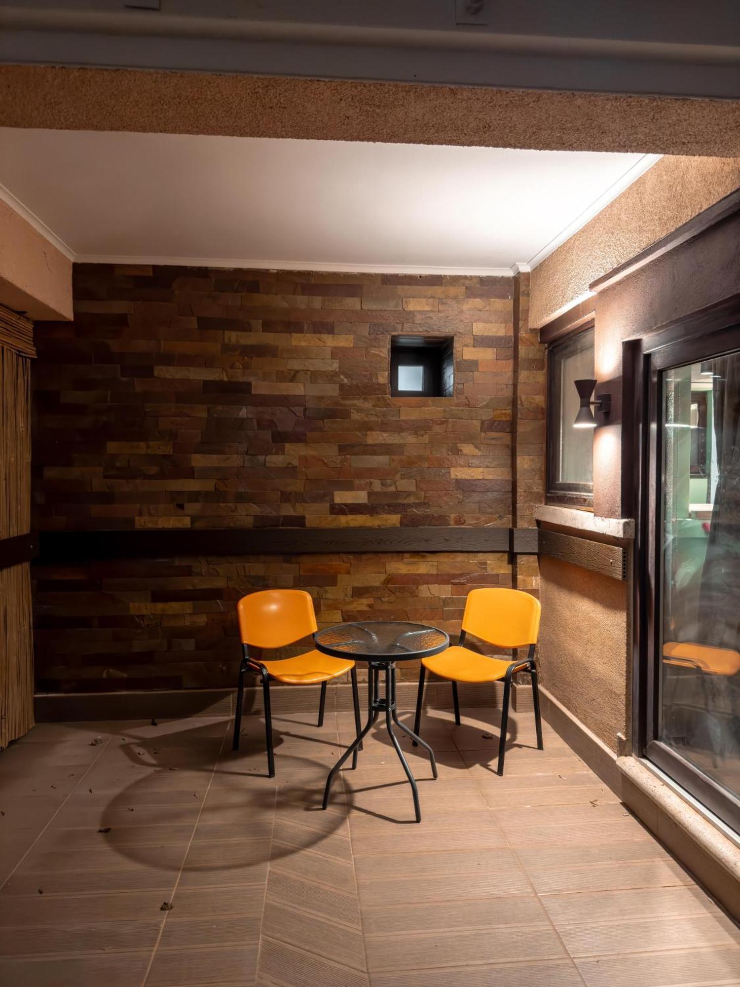 Francesca Residence Bucarest Extérieur photo