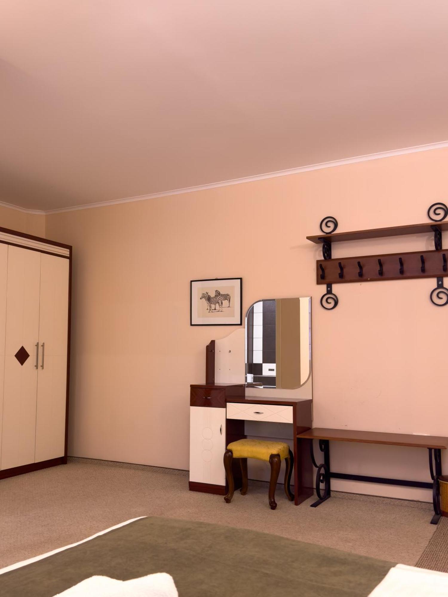 Francesca Residence Bucarest Extérieur photo