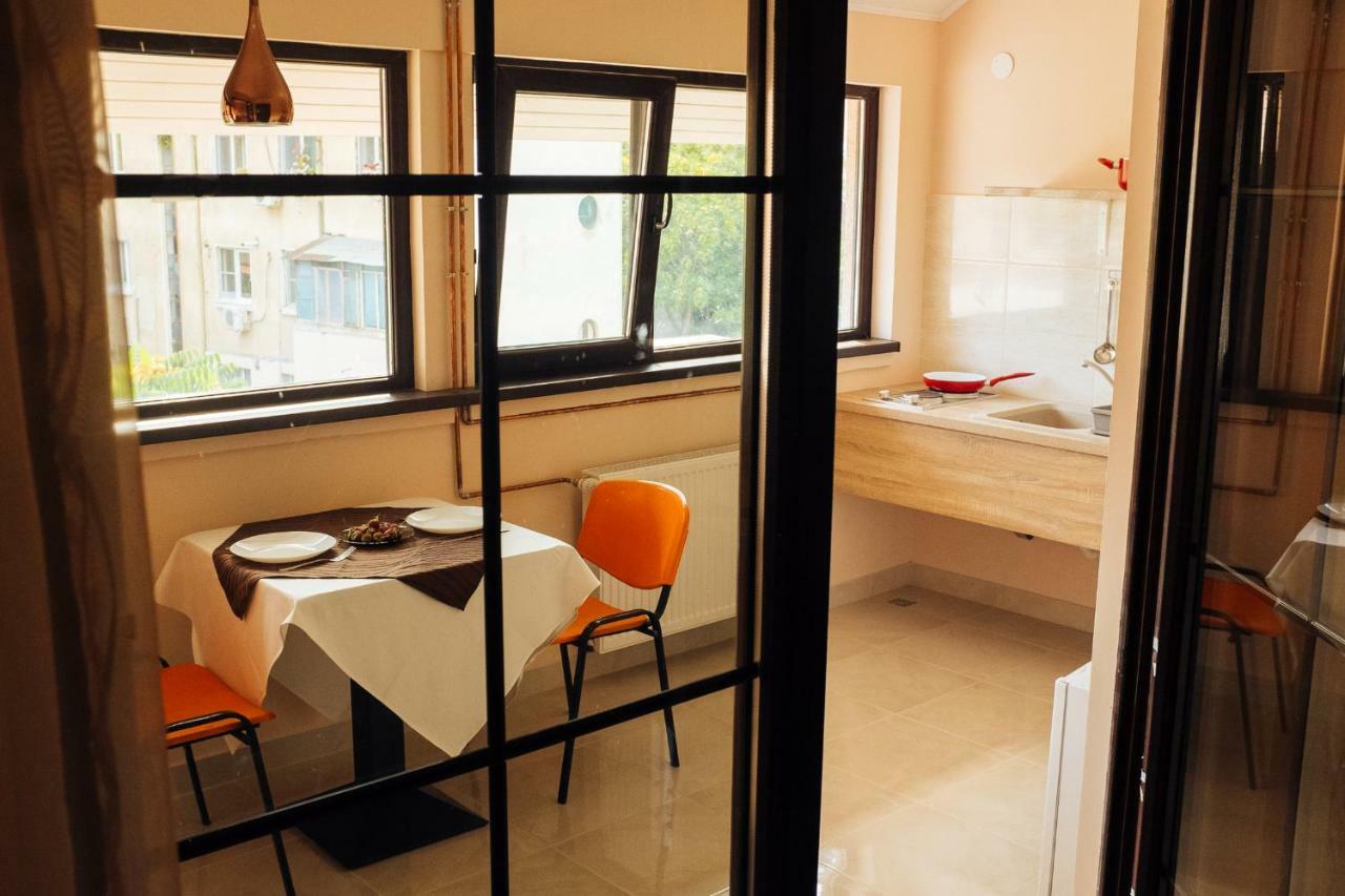 Francesca Residence Bucarest Extérieur photo