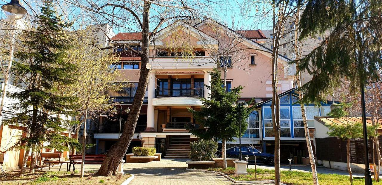 Francesca Residence Bucarest Extérieur photo